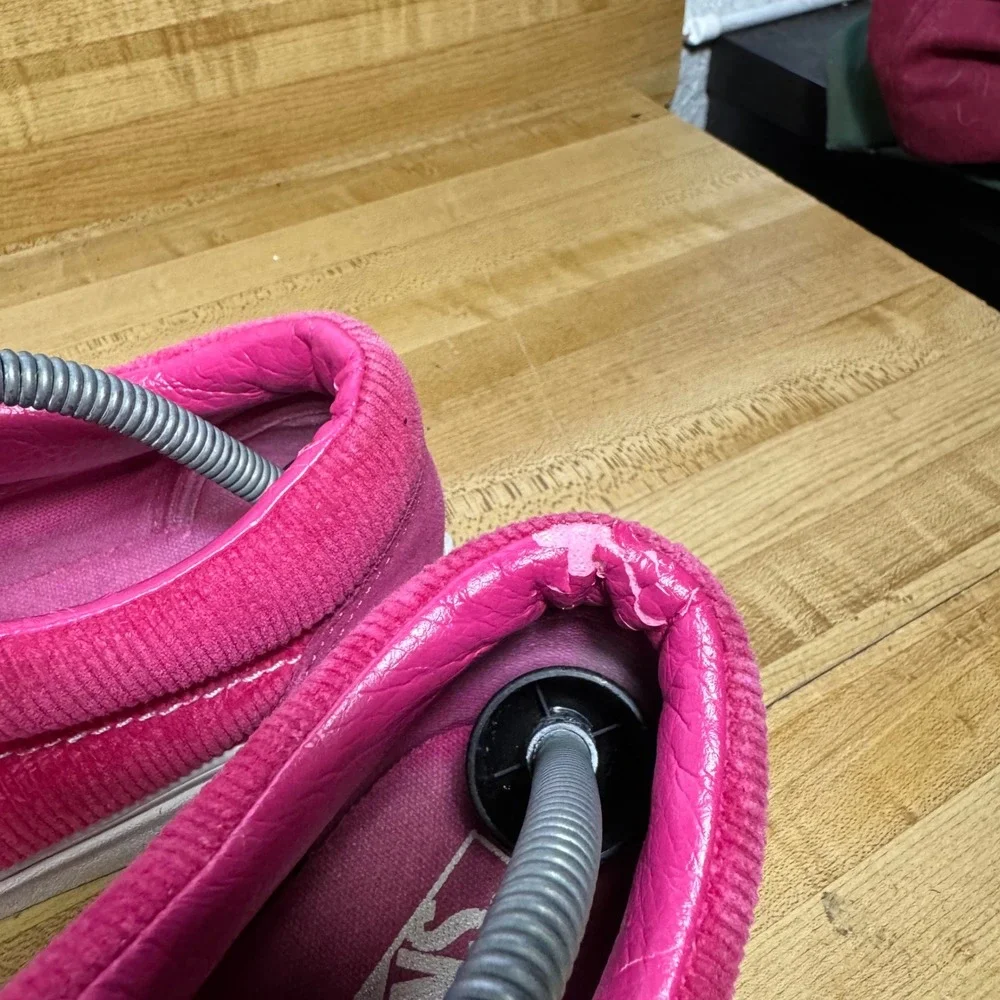 Vans Old Skool Fuchsia Pink Corduroy chenille Sneakers Mens 11.5 Low Skate Shoe